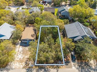 148 2nd St NE, Oak Island, NC 28465