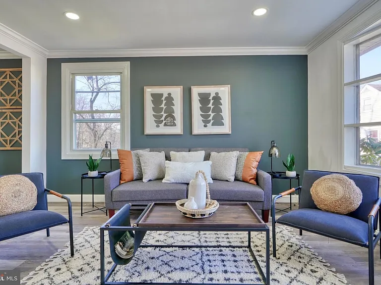 701 Platinum Ave — Photo 2