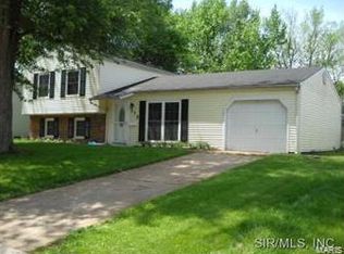 315 Whitehall Dr, O Fallon, IL 62269