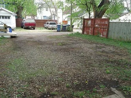 3519 Snelling Ave — Photo 23