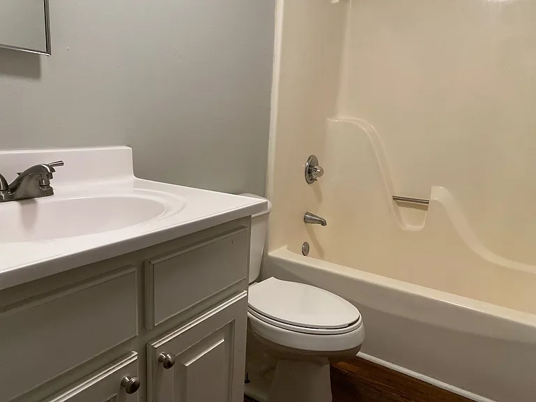 25 Rossfield Cv #L — Photo 6