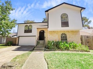 23722 Canyon Lake Dr, Spring, TX 77373