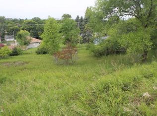 207 11th St NE, Jamestown, ND 58401