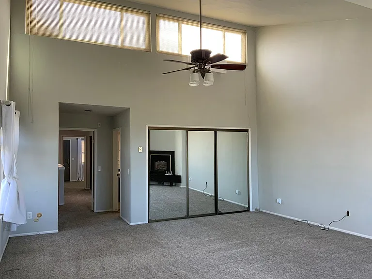 135 S Sierra Ave #14 — Photo 16