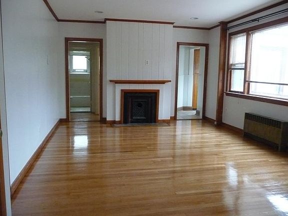 3rd image of 88 Watchung Ave #1