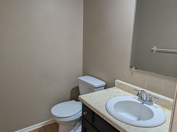 2nd image of 8326 Robinson St