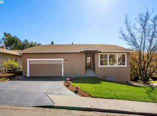 11830 SE Hobart Ct, Happy Valley, OR