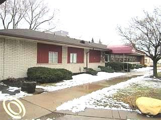 1st image of 3051 Oakwood Blvd