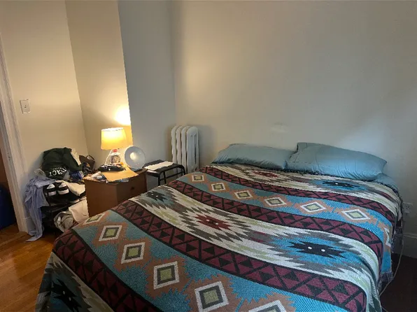 7 Lewis St #1, Somerville, MA 02143
