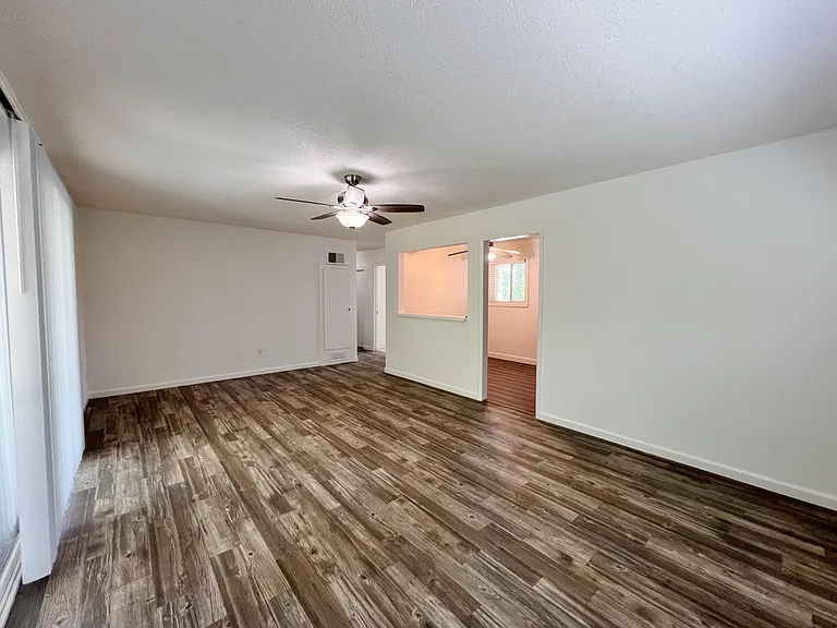 7312 Volta Ct — Photo 13