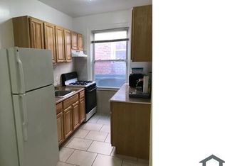 1337 Rosedale Ave #1R, Bronx, NY 10472