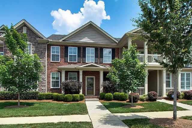 1st image of 214 Pennystone Cir