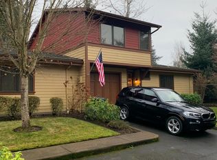 1535 Farm House Dr, Eugene, OR 97401