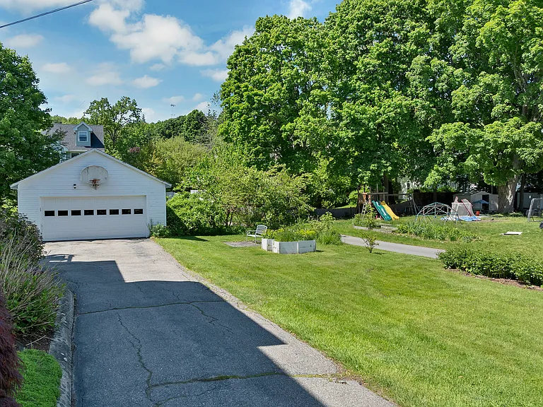 23 Chester St #1 — Photo 3