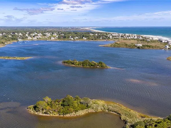 1 Jacob Island Way, South Kingstown, RI 02879