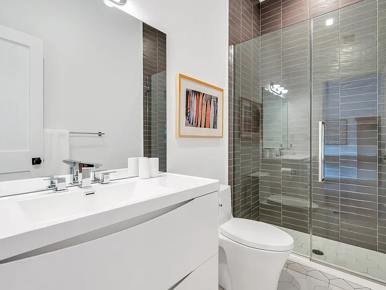 65 Island View Dr W — Photo 51