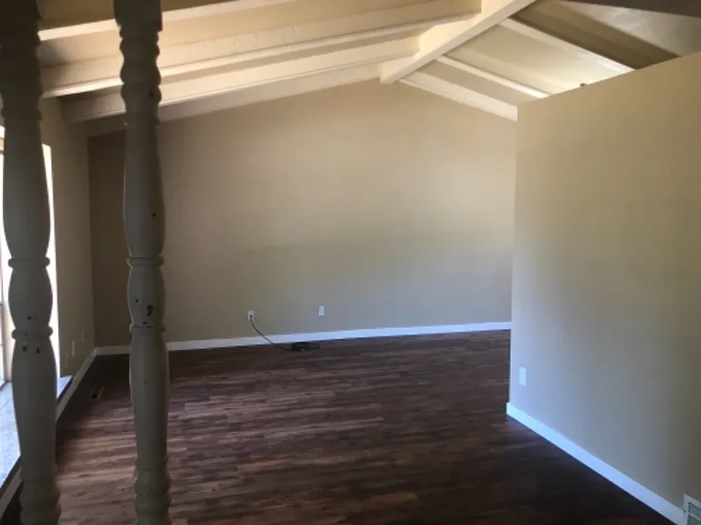 2253 Iroquois Dr — Photo 24