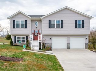 181 High Knoll Ter, Shenandoah, VA 22849