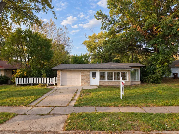 306 Wayne St, Park Forest, IL 60466