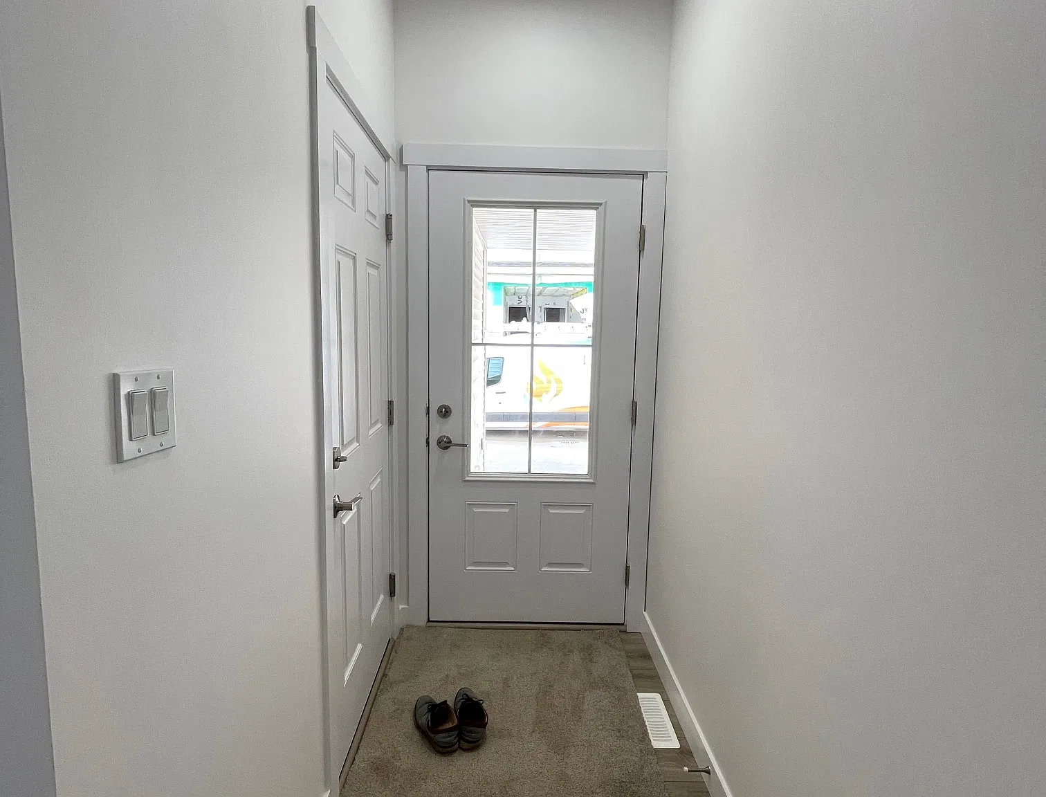 Single Garage Unit - 7020 Keswick Common Sw — Photo 3