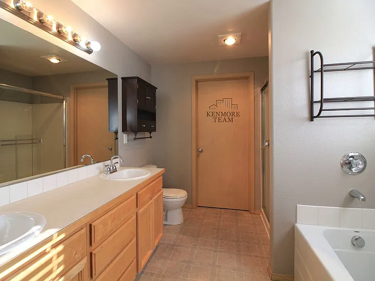 4414 Moline Ln — Photo 6