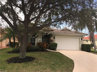 10855 Fieldfair Dr, Naples, FL 34119