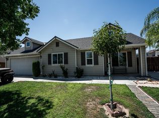 5803 E Garrett Ave, Fresno, CA 93727