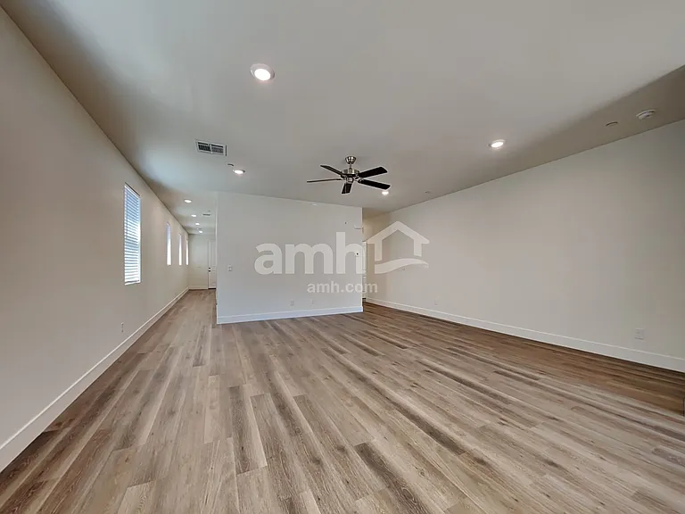529 Silverbell Falls Pl — Photo 7