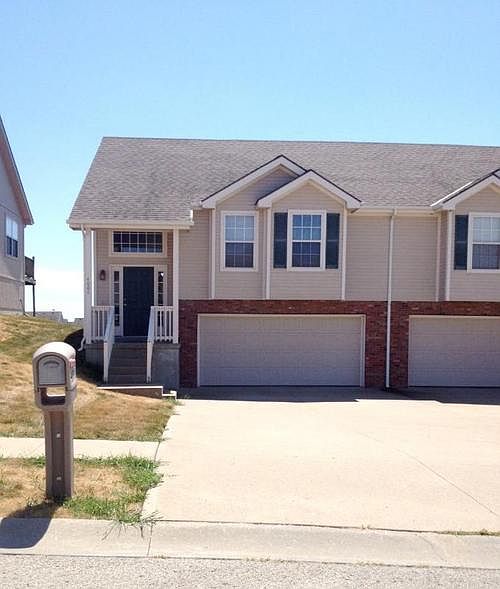 2nd image of 4020 Hawksbury Dr