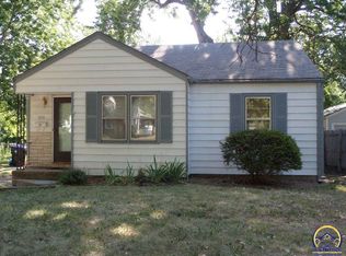 820 SW Watson Ave, Topeka, KS 66606