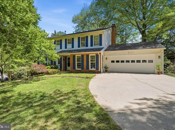 2111 Statute Ln, Vienna, VA 22181