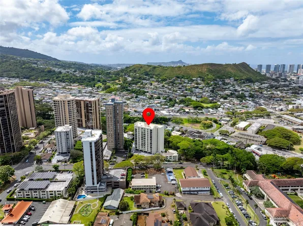 2029 Nuuanu Ave APT 1509, Honolulu, HI 96817