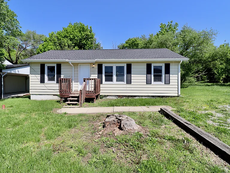 508 Texas Ave — Photo 1