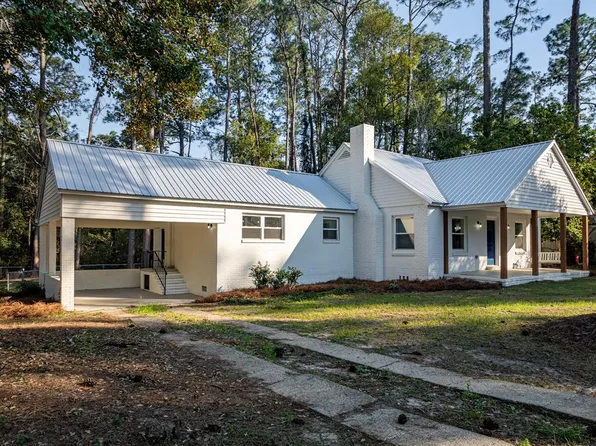 805 Davis Ave, Tifton, GA 31794