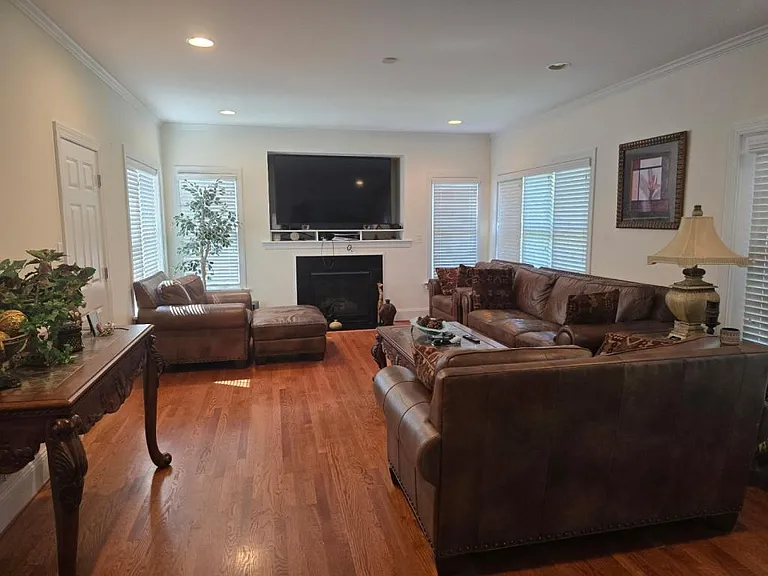 2017 Grey Oaks Park Ln — Photo 6