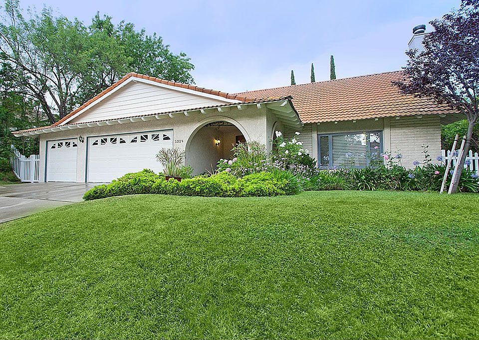 1st image of 5224 Ambridge Dr