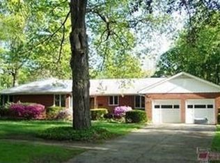 1157 Shawnee Trl, Youngstown, OH