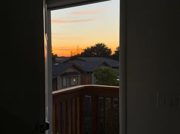 2831B Mattison Ln, Santa Cruz, CA 95065