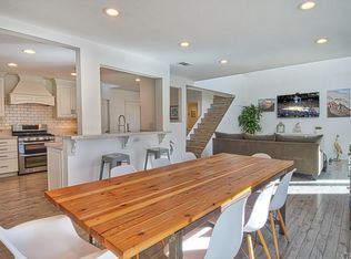331 Marche Ln, Costa Mesa, CA 92627