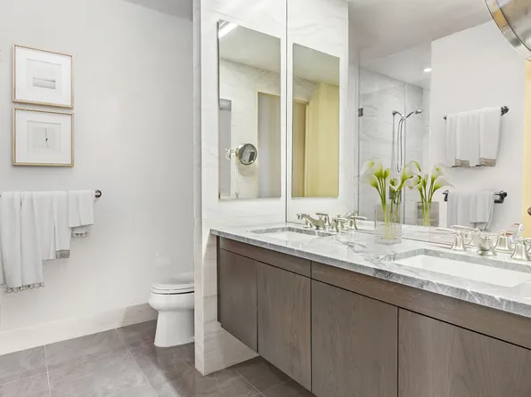 333 East 91st Street image 10 of 13