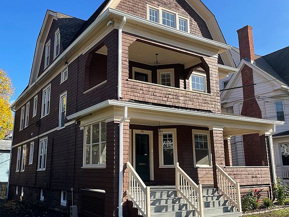 2nd image of 280-282 Oxford St #1