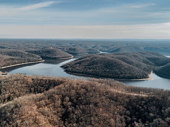 2nd image of 655 Burton Ridge Rd