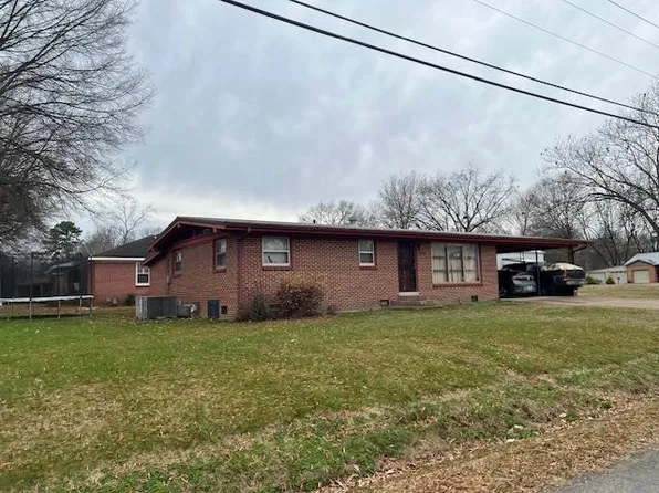 2910 Vine St, Humboldt, TN 38343