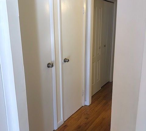 5th image of 774 Hewitt Pl #1