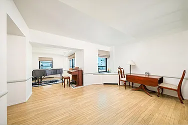 43 West 61st Street