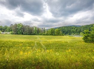 3548 Hurricane Rd, Rocky Face, GA 30740