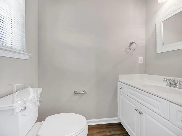 1039 Glencroft Dr — Photo 26