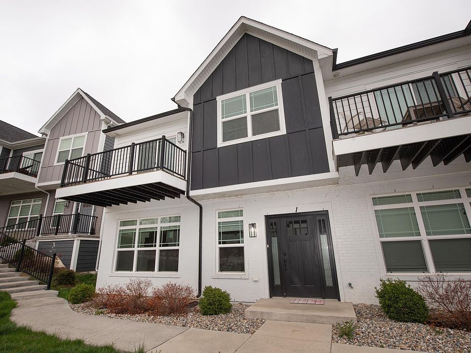 1st image of 400 Catherwood Dr #1