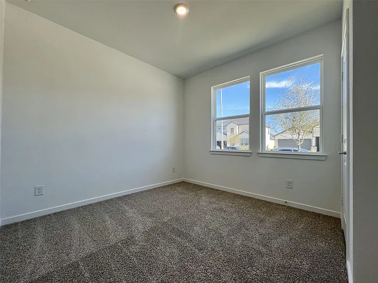 21835 Redwood Bluff Trl — Photo 17