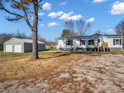 2335 Wayne Rd, Bon Aqua, TN, 37025